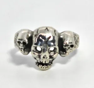 Triple skull head vintage solid sterling silver retro biker gothic ring size 7