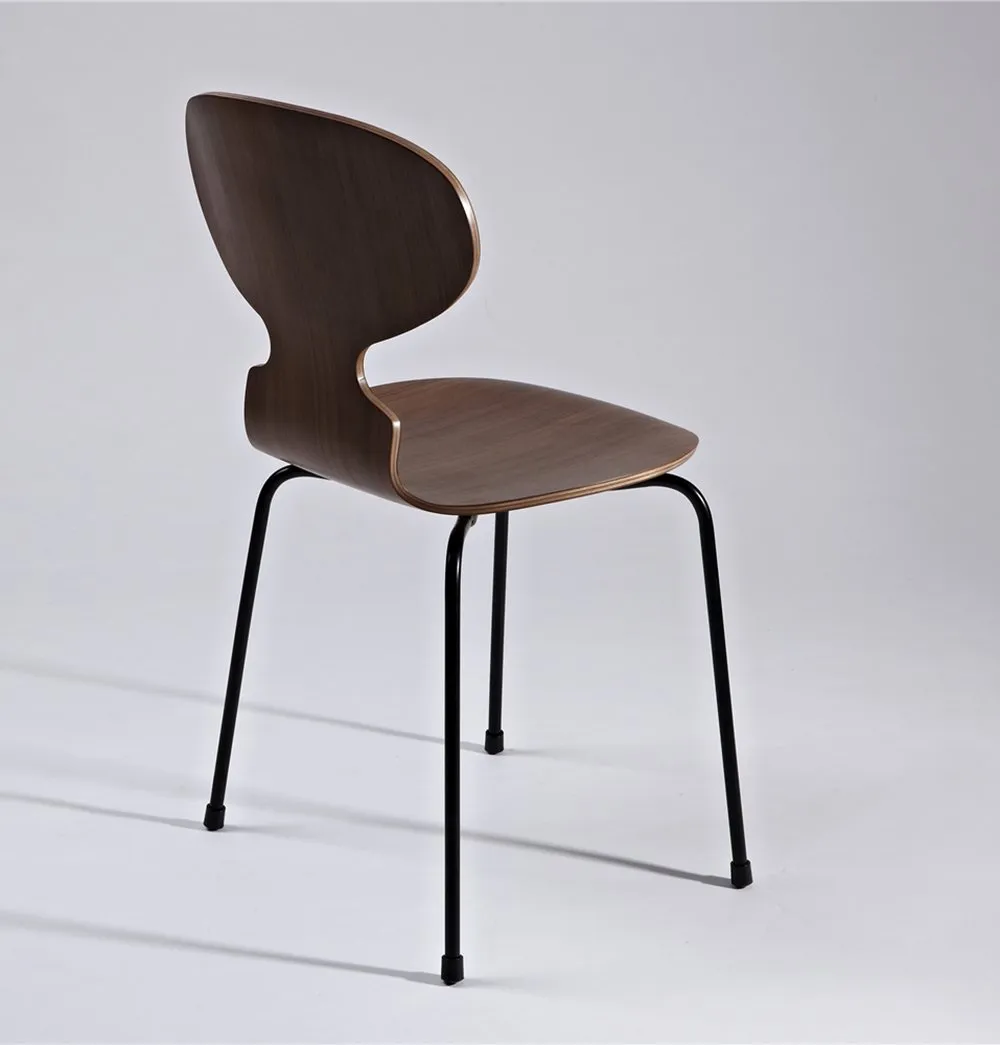 Tuxen Chair