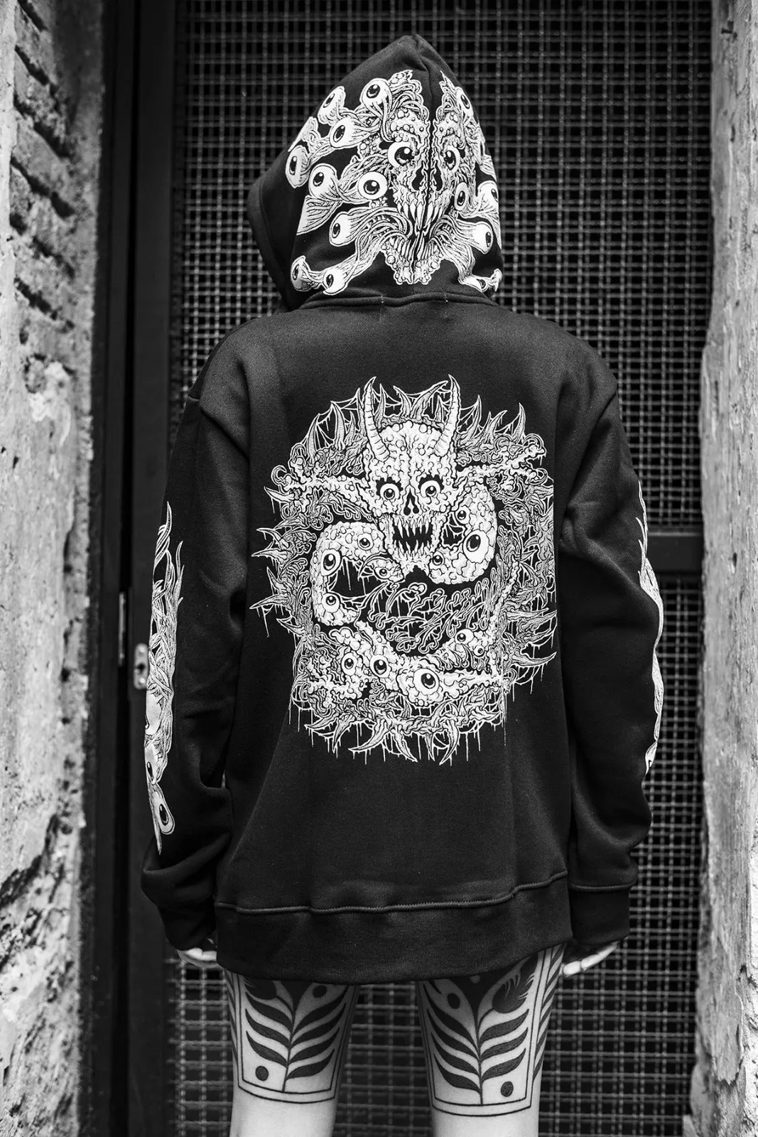 [UNISEX] RAFEL DELALANDE X LOCO MOSQUITO DRAGON SKULL HOODIE