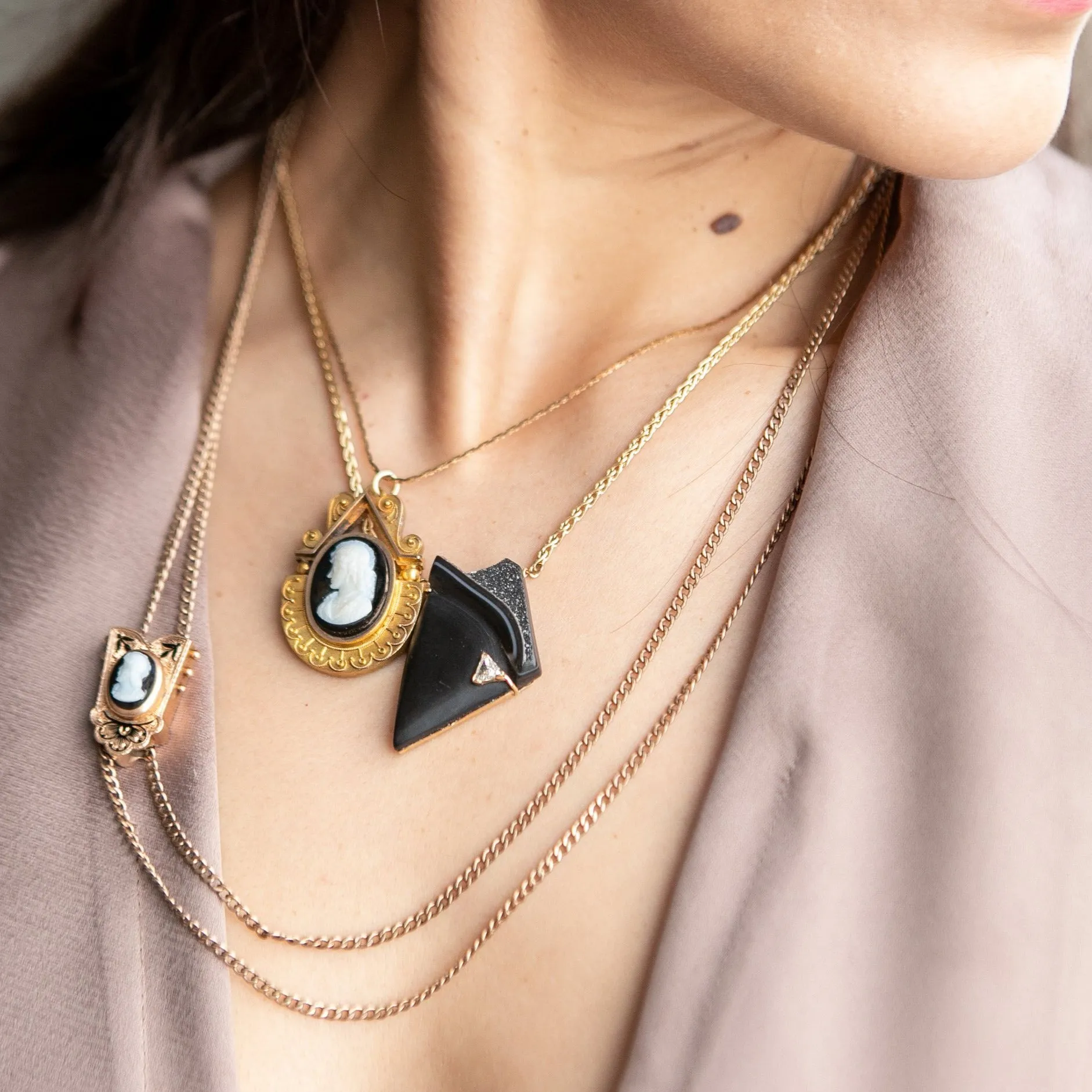 Victorian Cameo Pendant, 14k